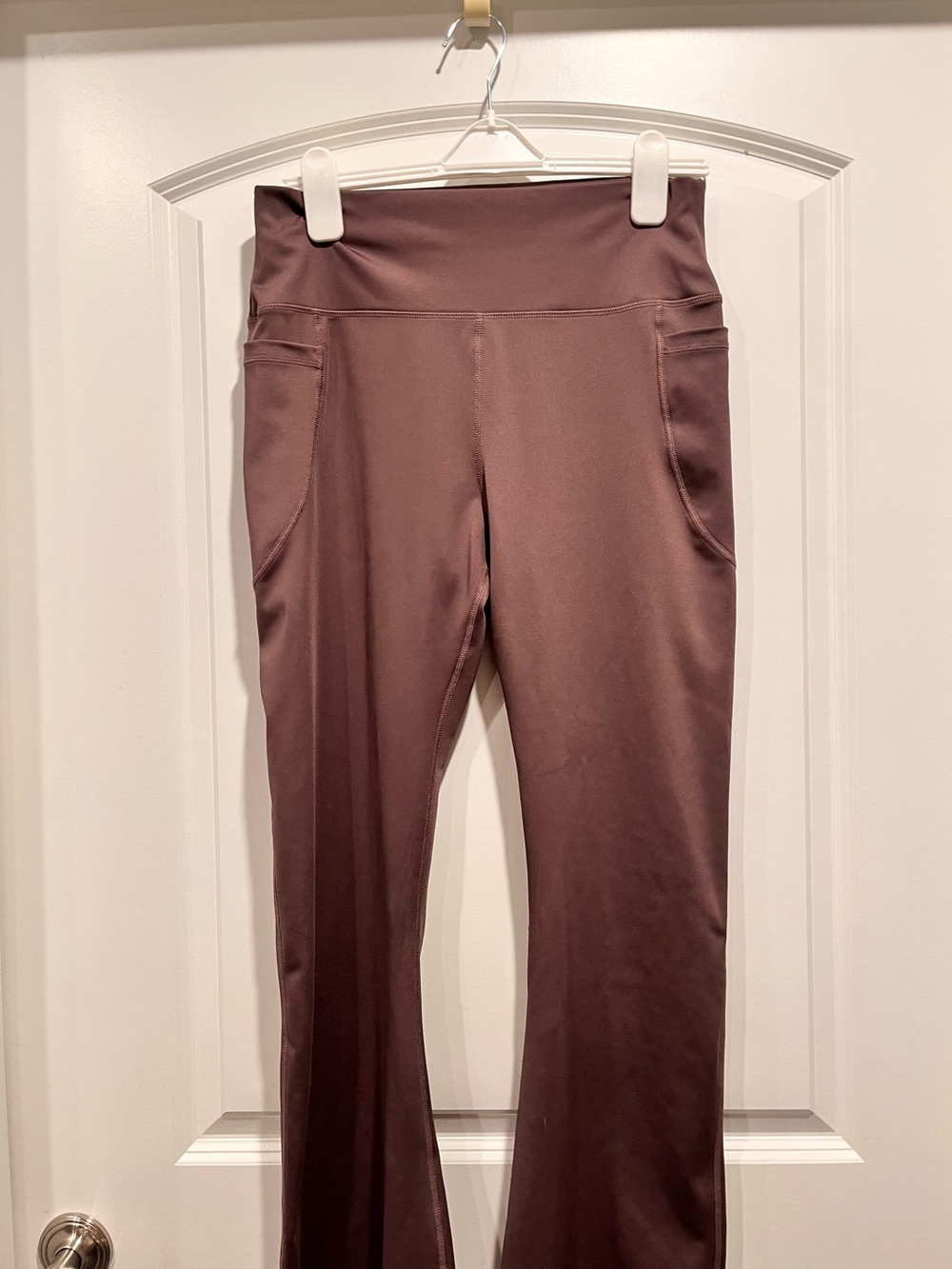 Active Motion Flared Yoga pants with side pocket